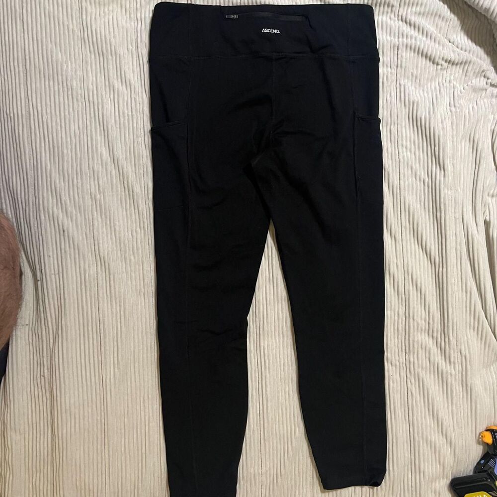 Aeropostale Women's Black Leggings